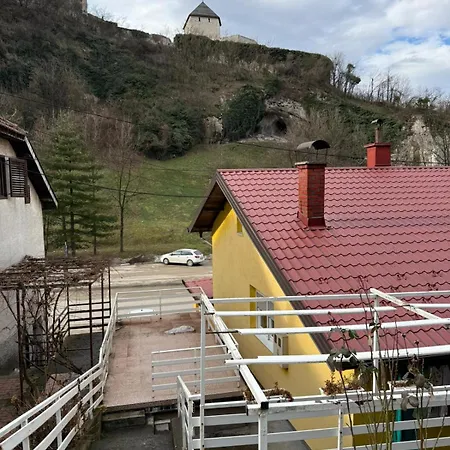 Wooden House Apartman Tesanj