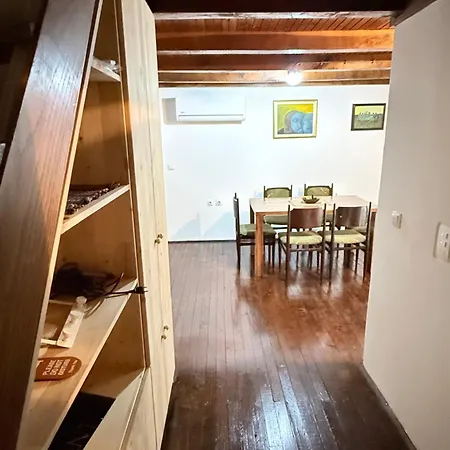 Apartman Wooden House